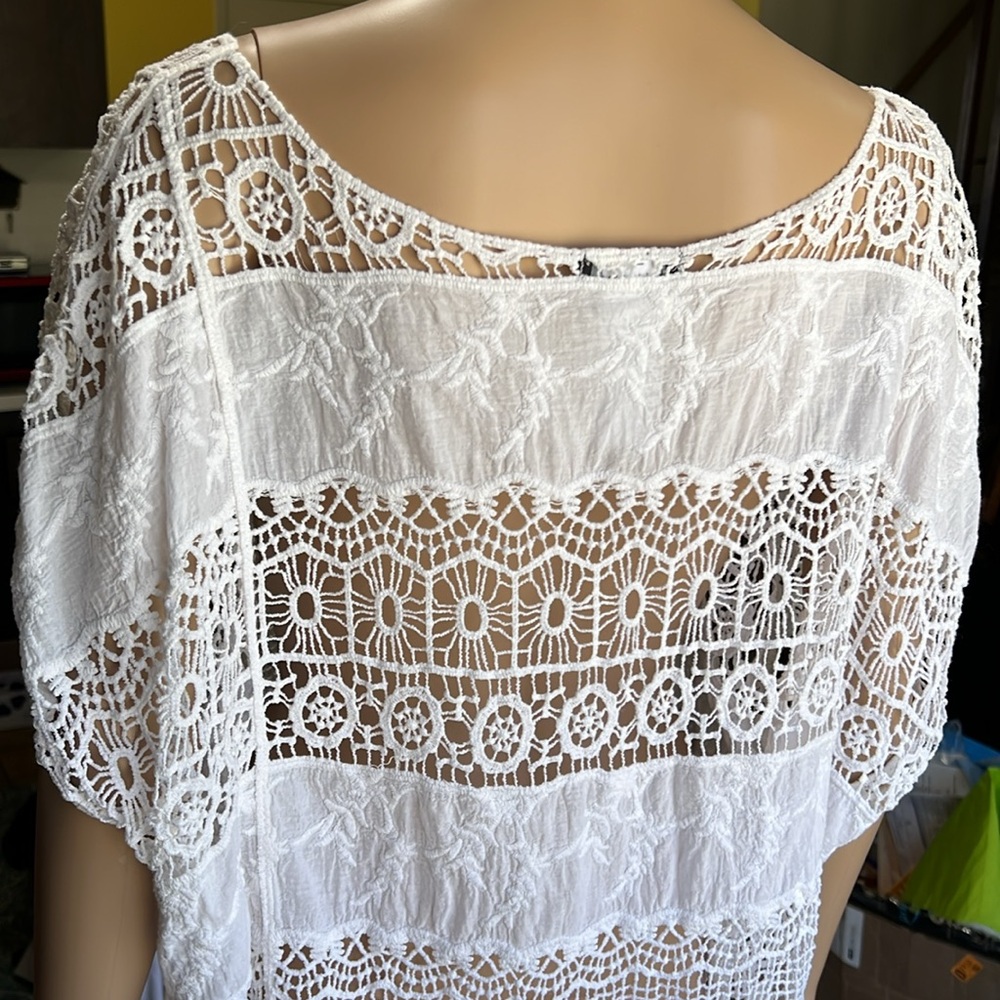 Beautiful Mark 100% Cotton Embroidered White Women’s Top Like New 1X Plus - Picture 6 of 11